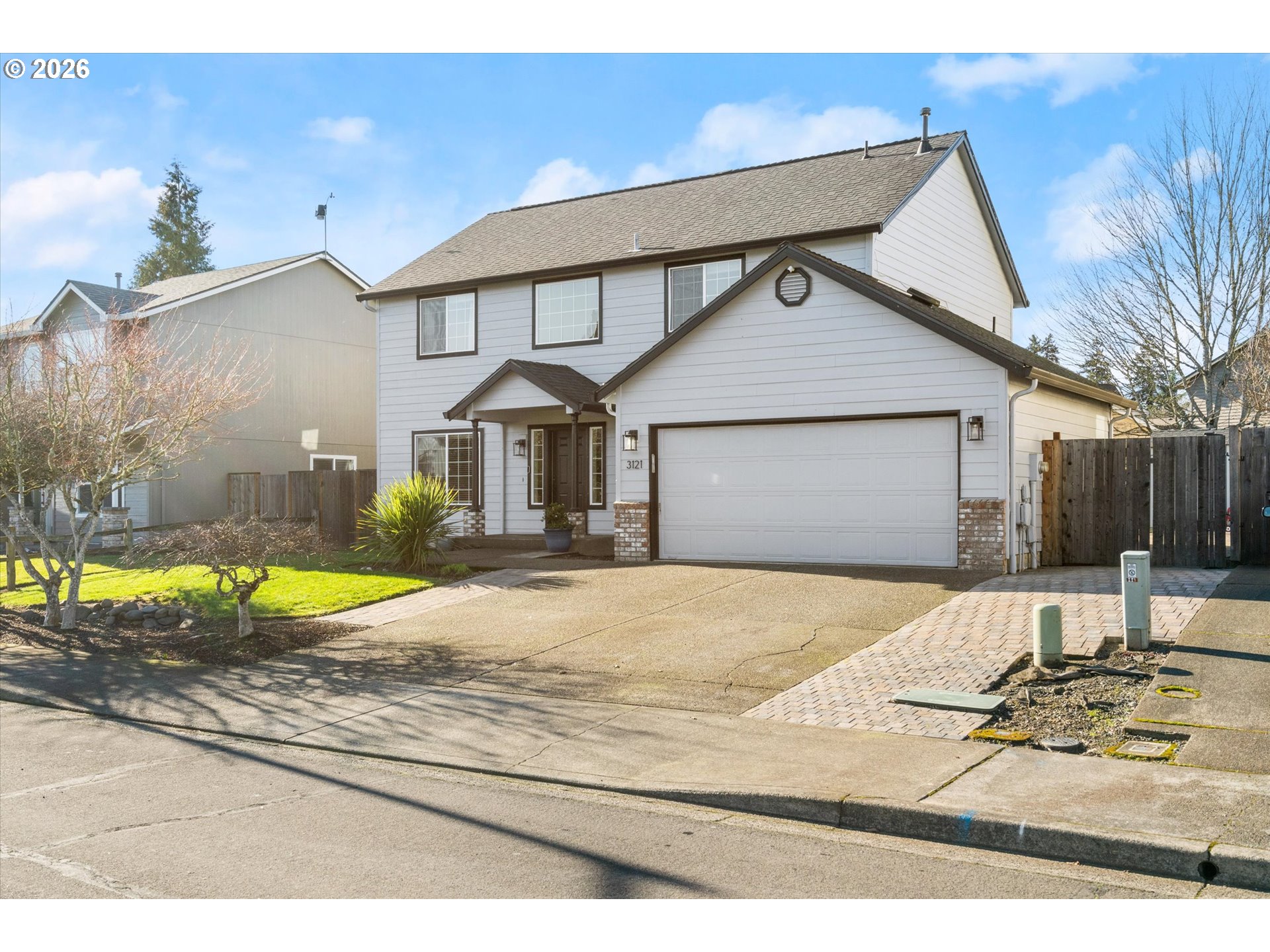 3121 NE GLENCOE OAKS PL