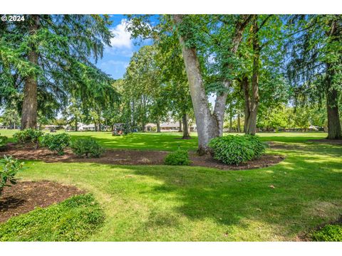 A home in Tigard