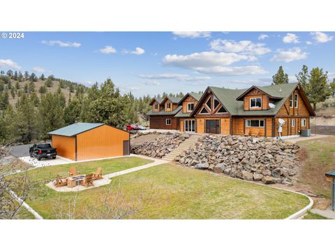 A home in Prineville