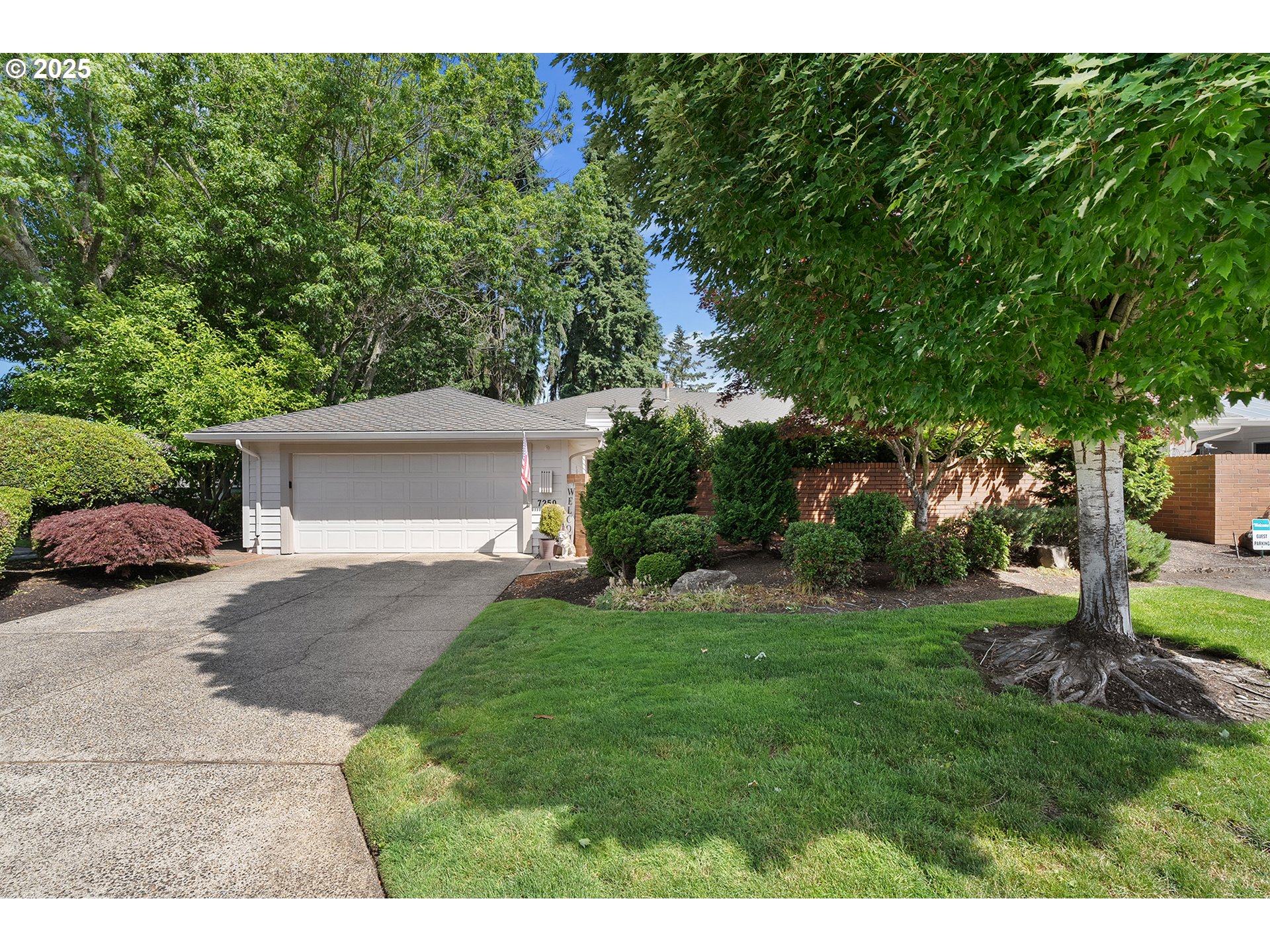 7250 SW ARBOR LAKE DR
