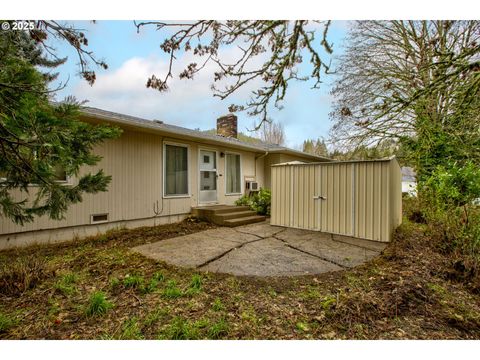 A home in Roseburg