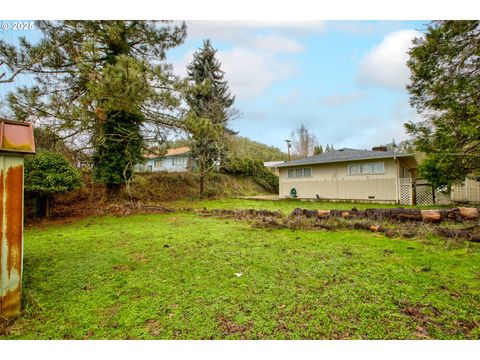 A home in Roseburg