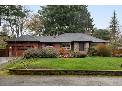 8675 SW FAIRWAY DR Portland OR 97225