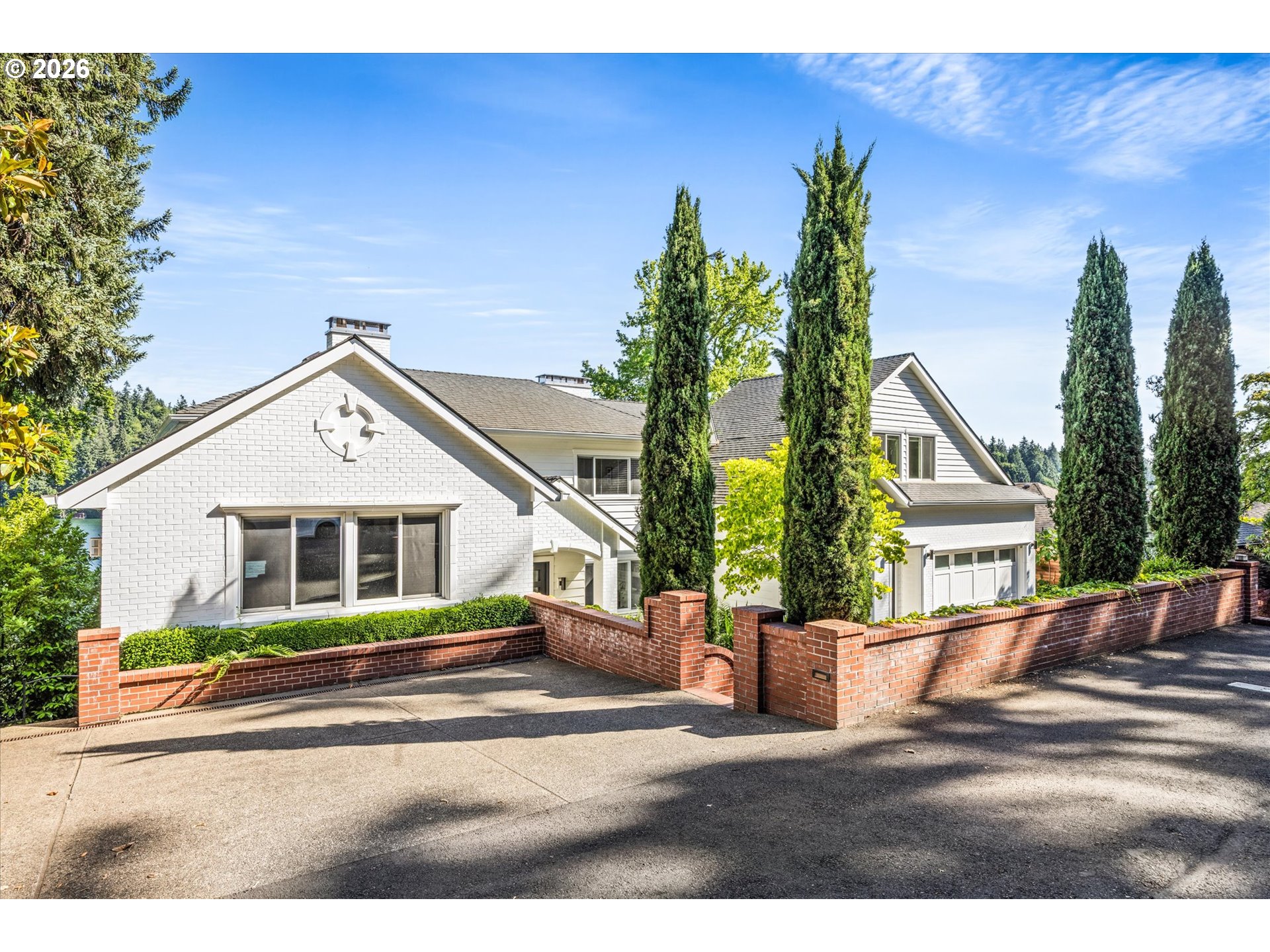 2470 SUMMIT CT