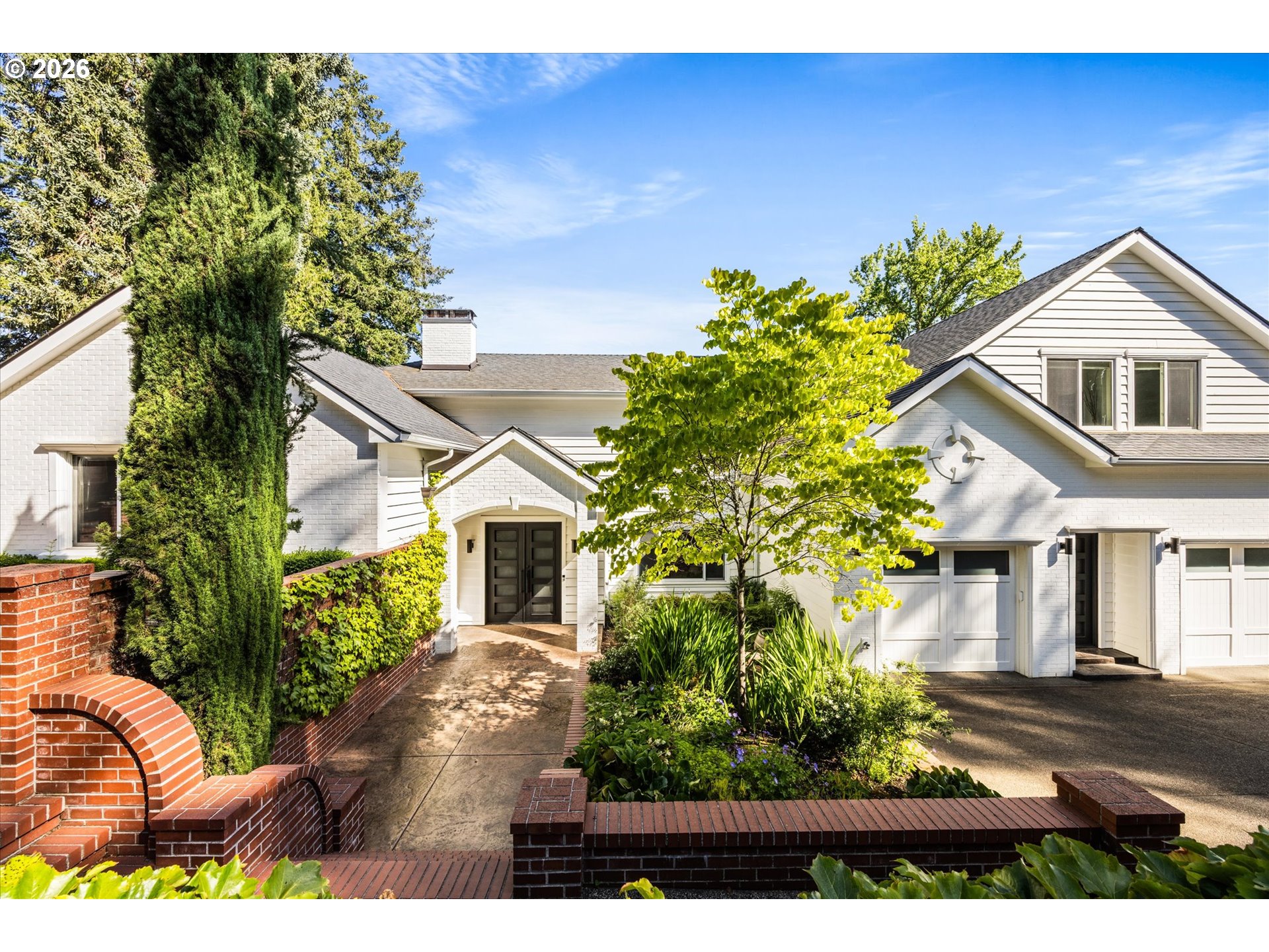 2470 SUMMIT CT