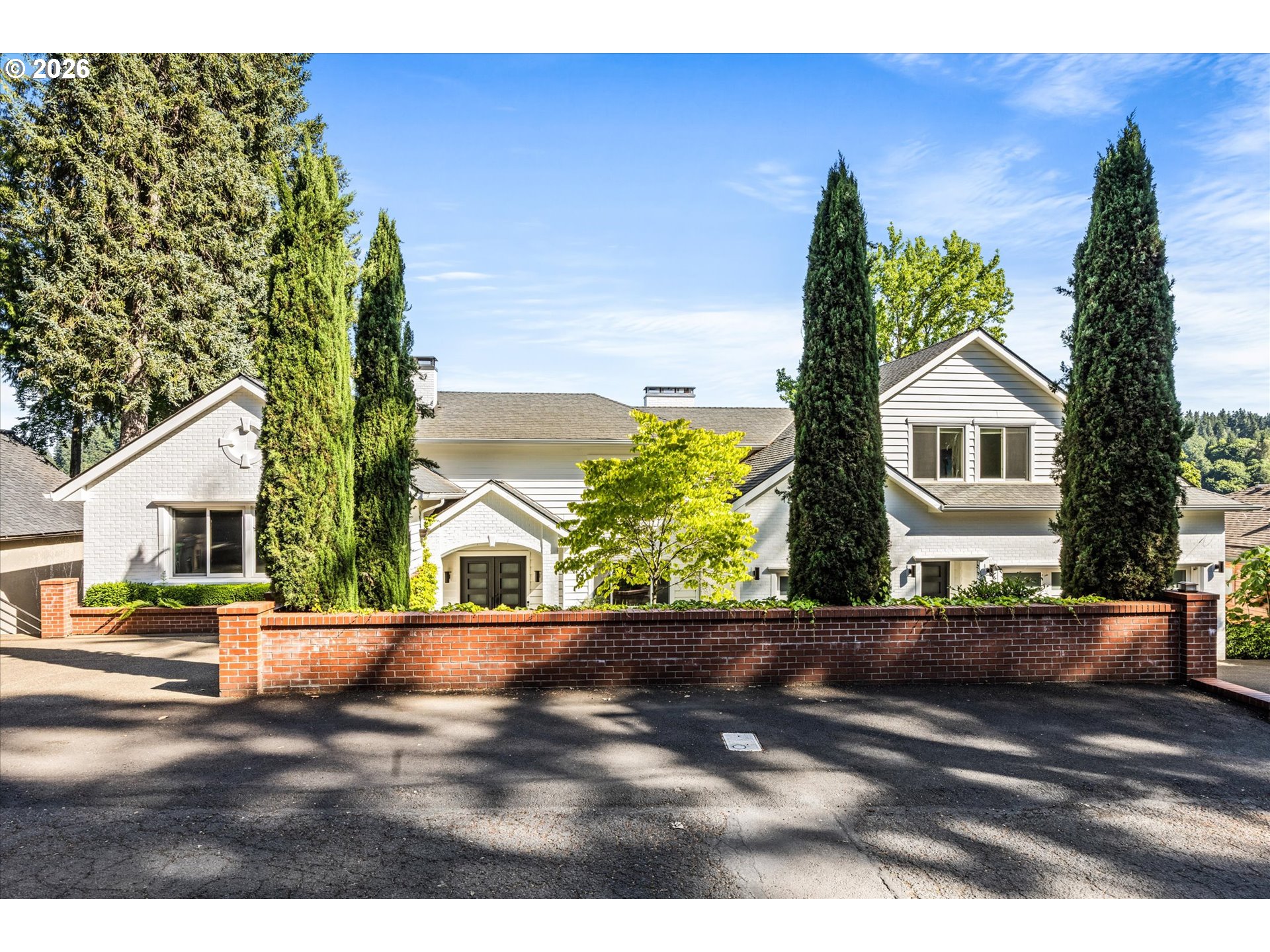 2470 SUMMIT CT