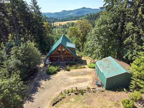 A home in Yamhill