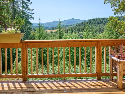 A home in Yamhill