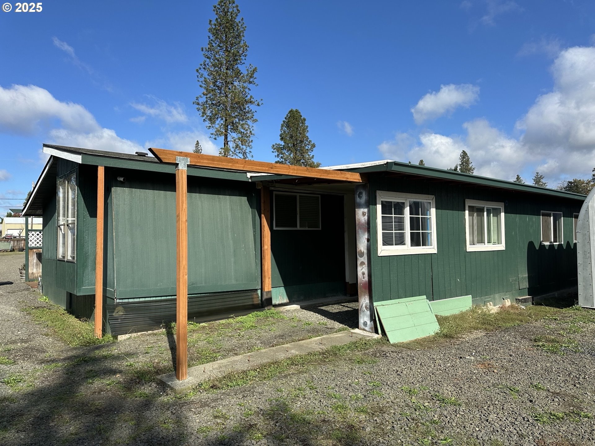 25656 WILDWOOD RD
