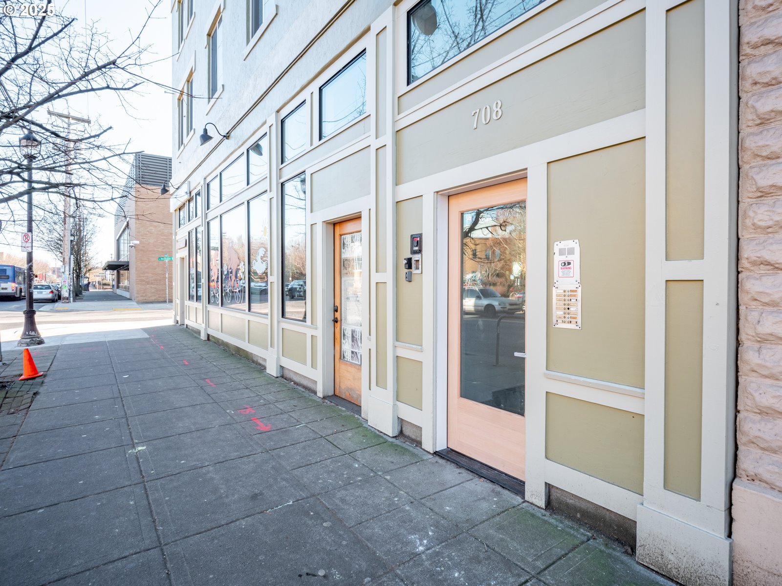 708 N KILLINGSWORTH ST 7