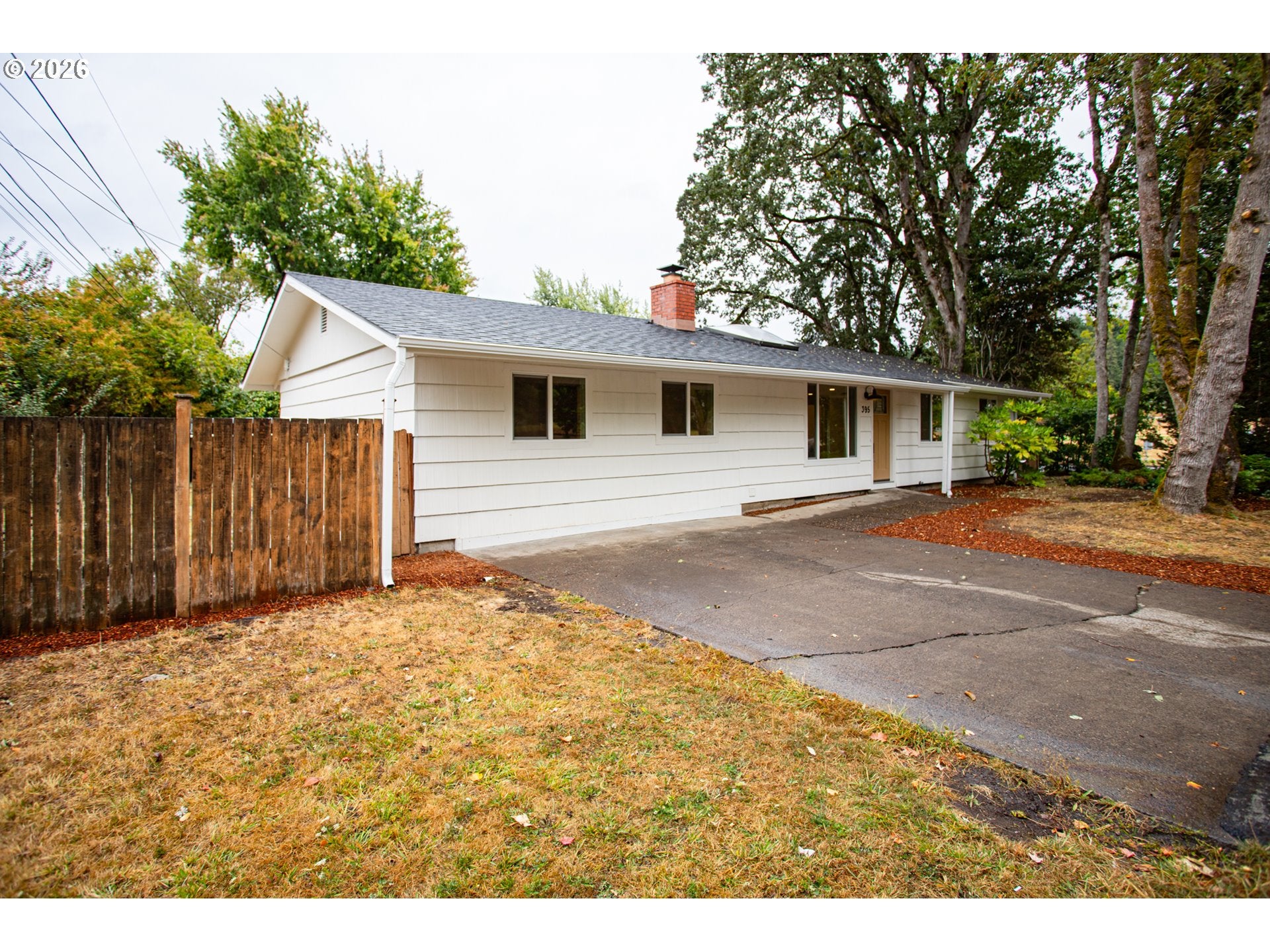 395 E 46TH AVE