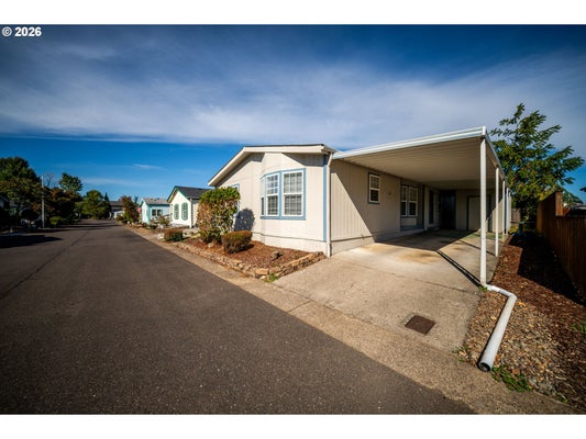 1805 NE 94TH ST, VANCOUVER, WA 98665 - Image b3ef0aaa539c8dff99a7782f8b9c22a2/393328214