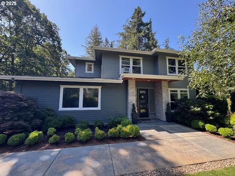 18221 BICKEL CT Lake Oswego OR 97035
