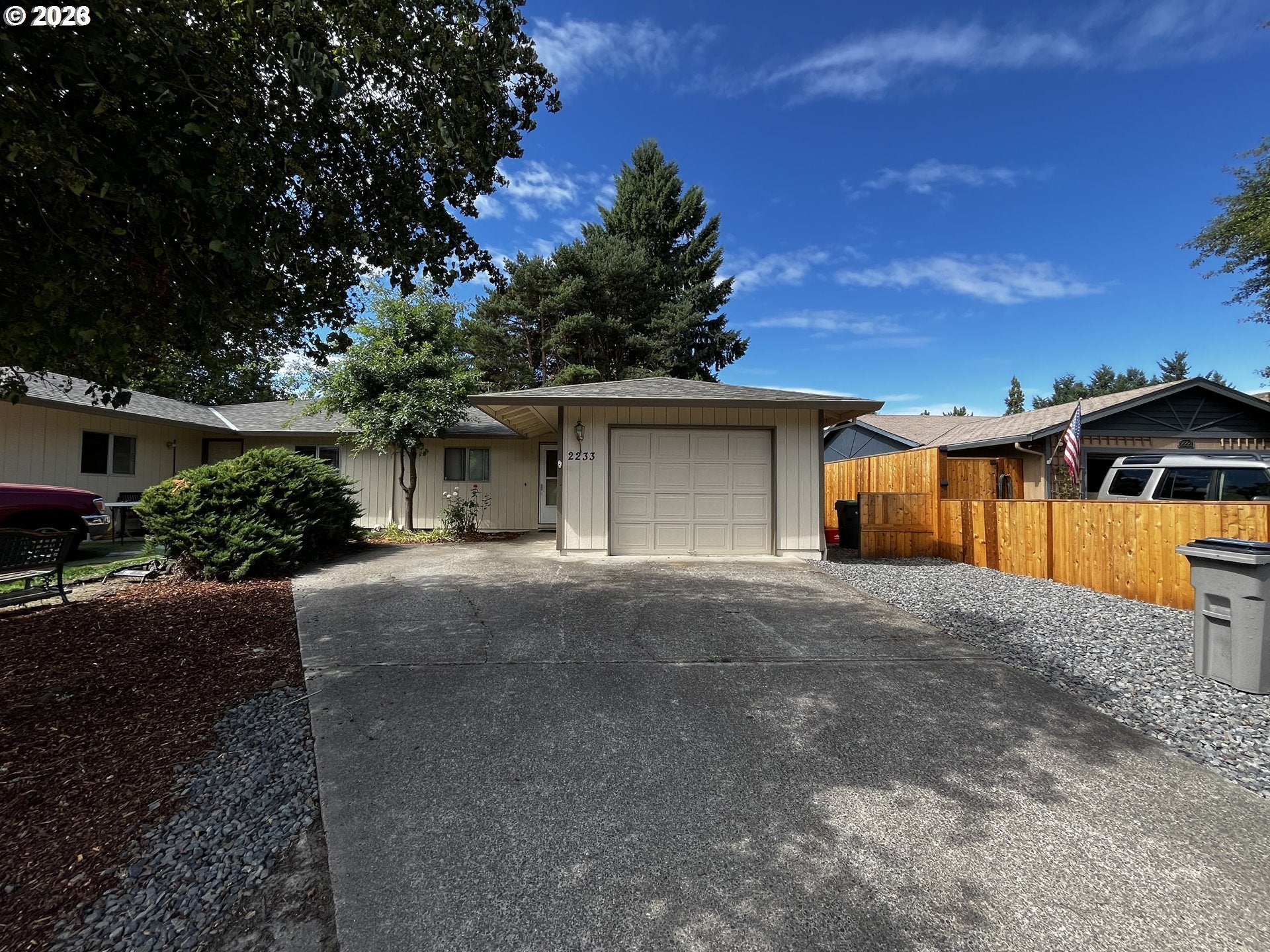 2235 SE 53RD AVE
