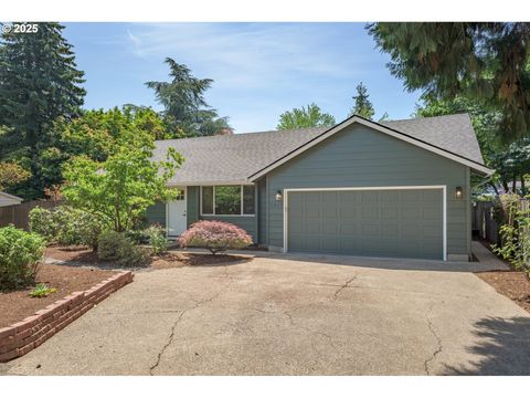 2817 APPLEWOOD LN Eugene OR 97408