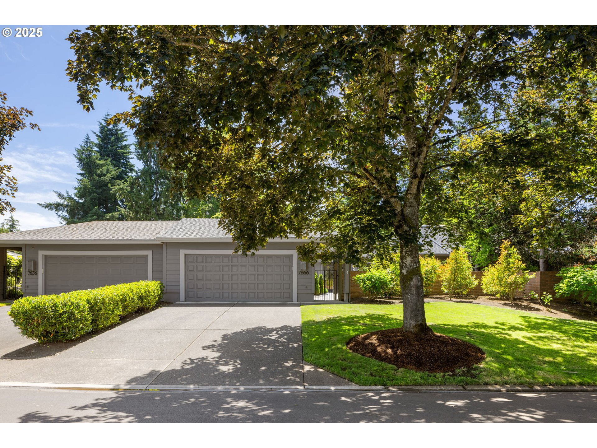 7666 SW ARBOR GLEN CT