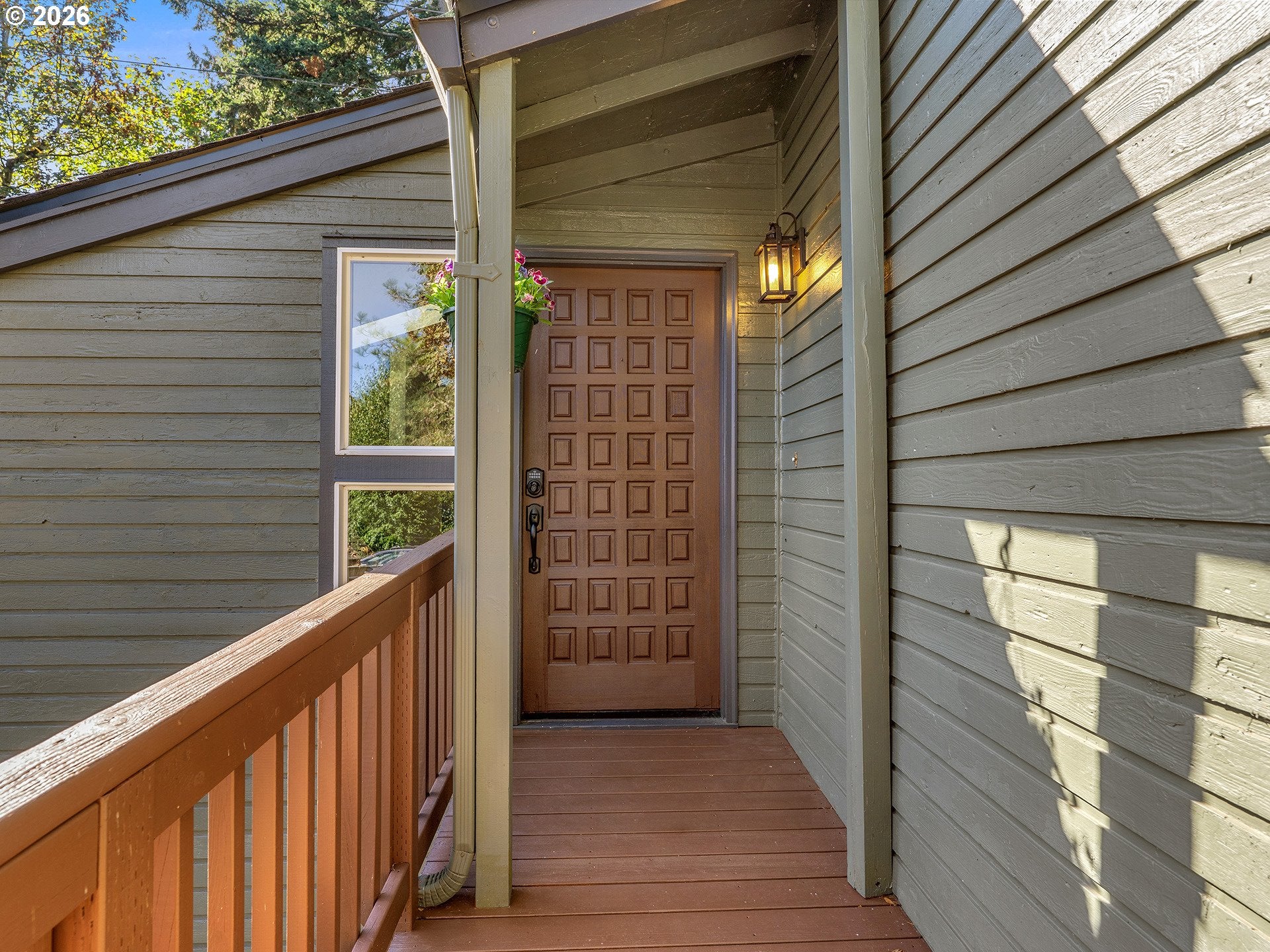 6 ADAMS CT