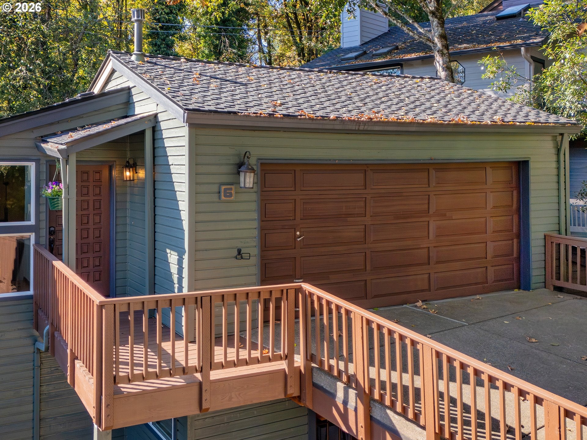 6 ADAMS CT