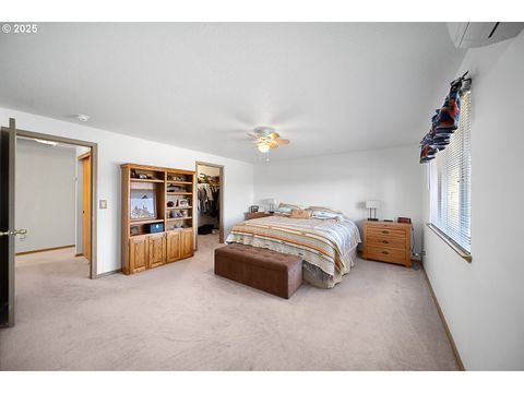 A home in Prineville