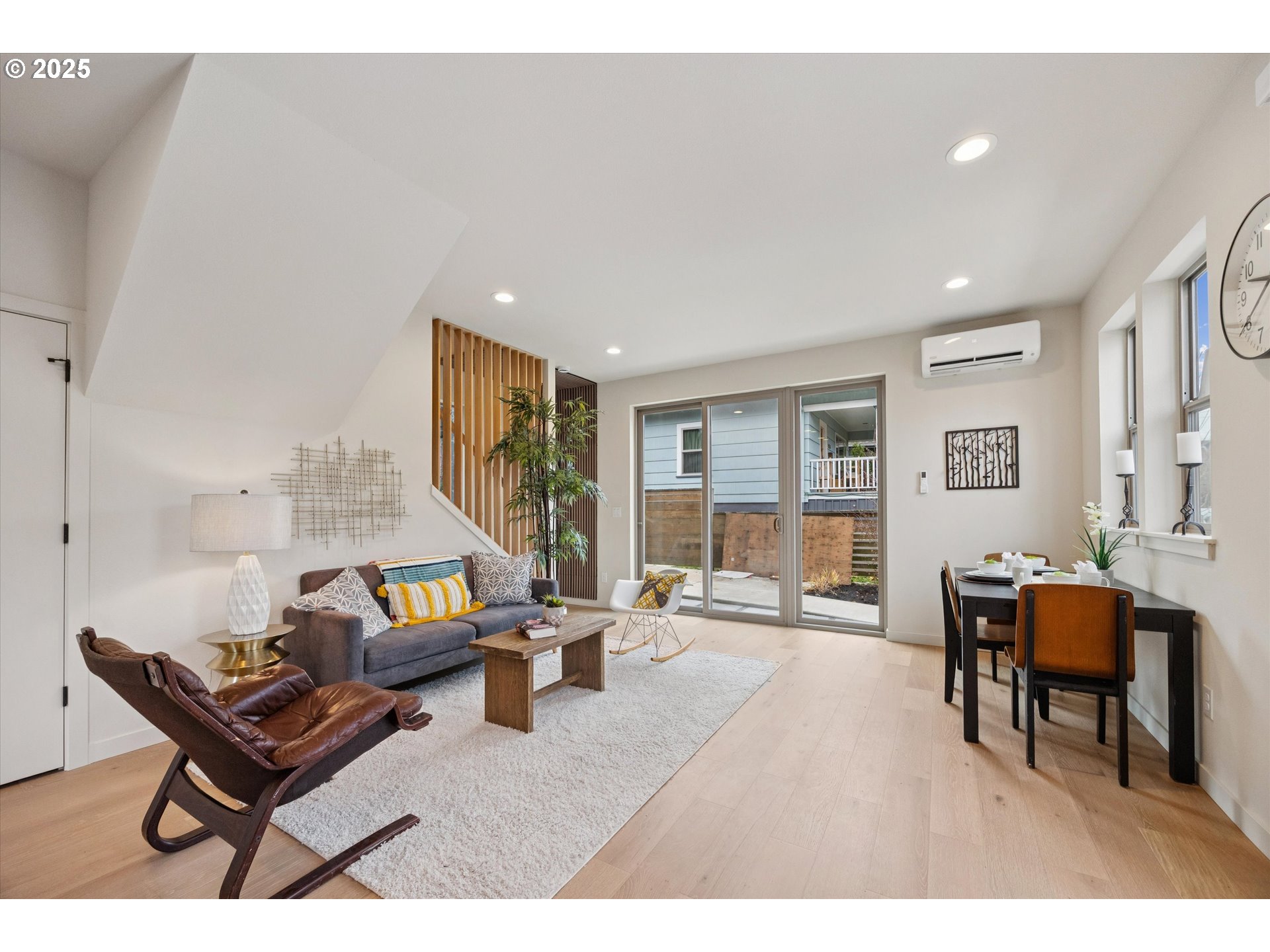 4834 NE 9TH AVE 4838