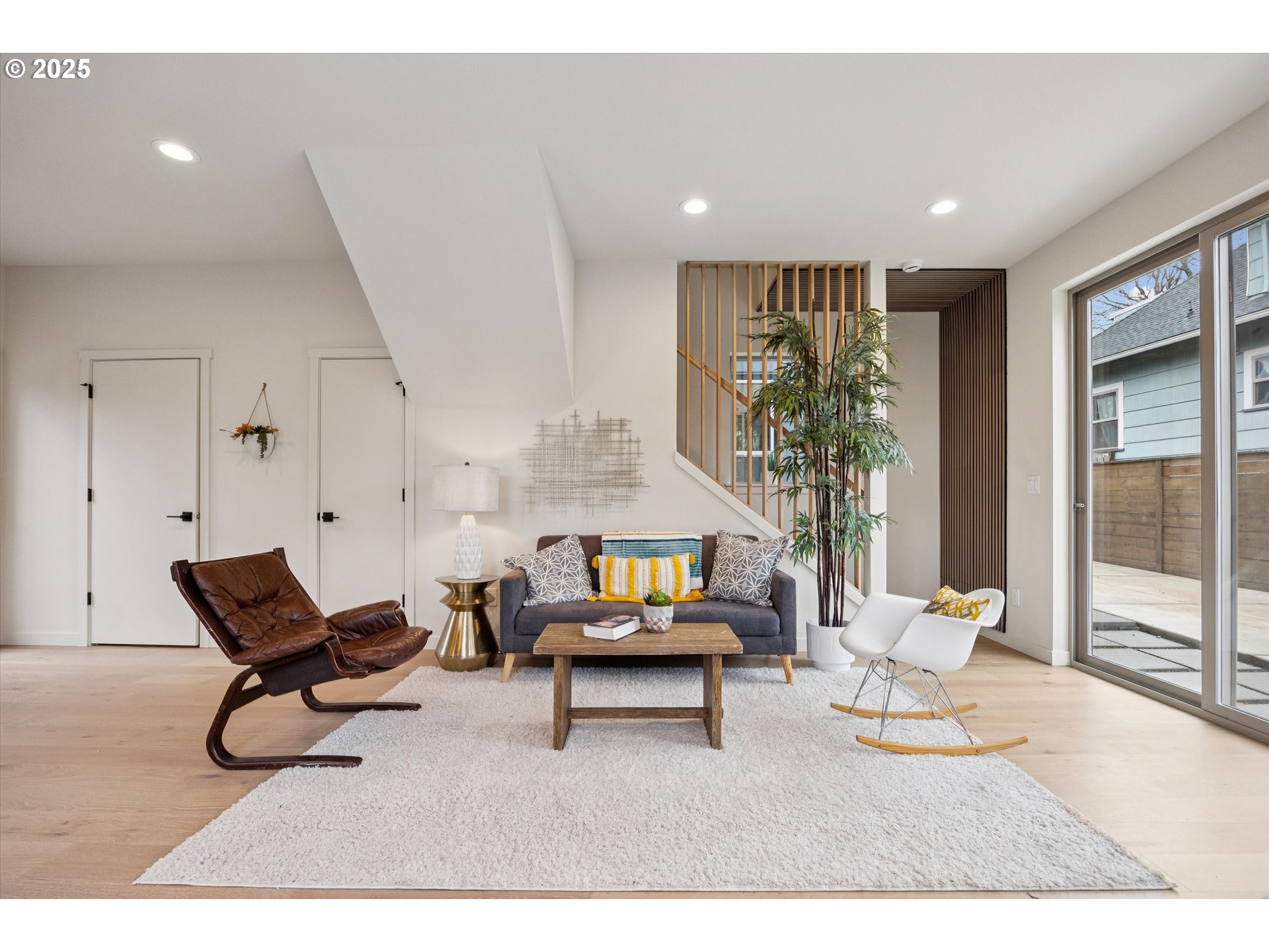 4834 NE 9TH AVE 4838