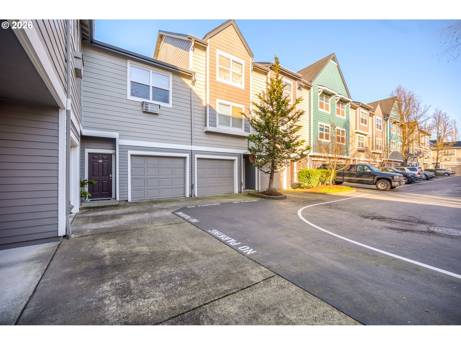 738 SE FAIRWINDS LOOP