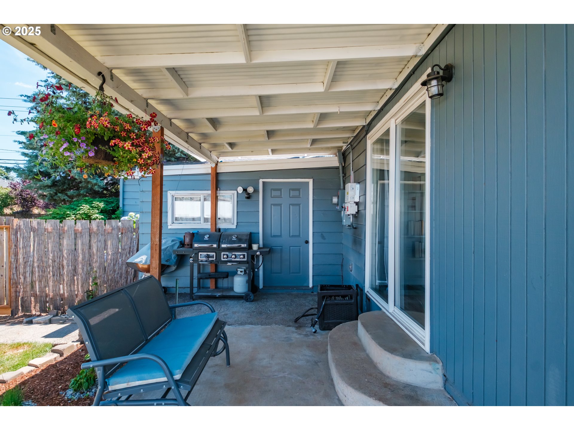 151 WARNER PARROTT RD