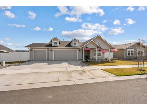 205 RIVER RIDGE DR Boardman OR 97818