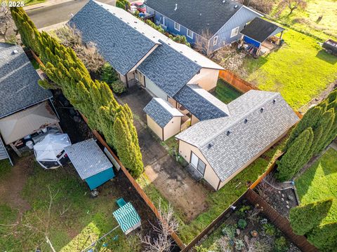 Tiny photo for 83 Sunday Dr, Creswell, OR 97426 (MLS # 660065115)