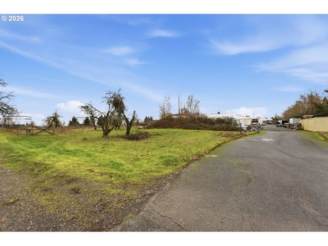 NE AIRPORT WAY Portland OR 97230