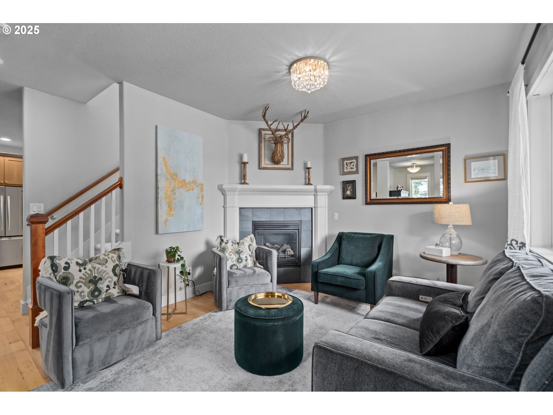 2733 NE 77TH PL