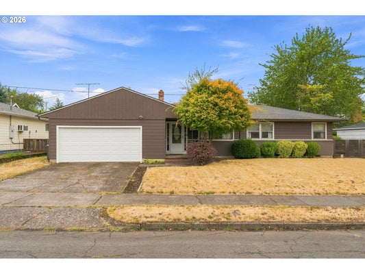 9241 SE MAIN ST, PORTLAND, OR 97216 - Image b4e14b9c714f1c2906d61f2dae1ae2a1/1208200154