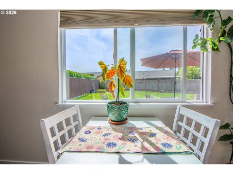 Tiny photo for 1121 Cedar Pl, Creswell, OR 97426 (MLS # 387273426)
