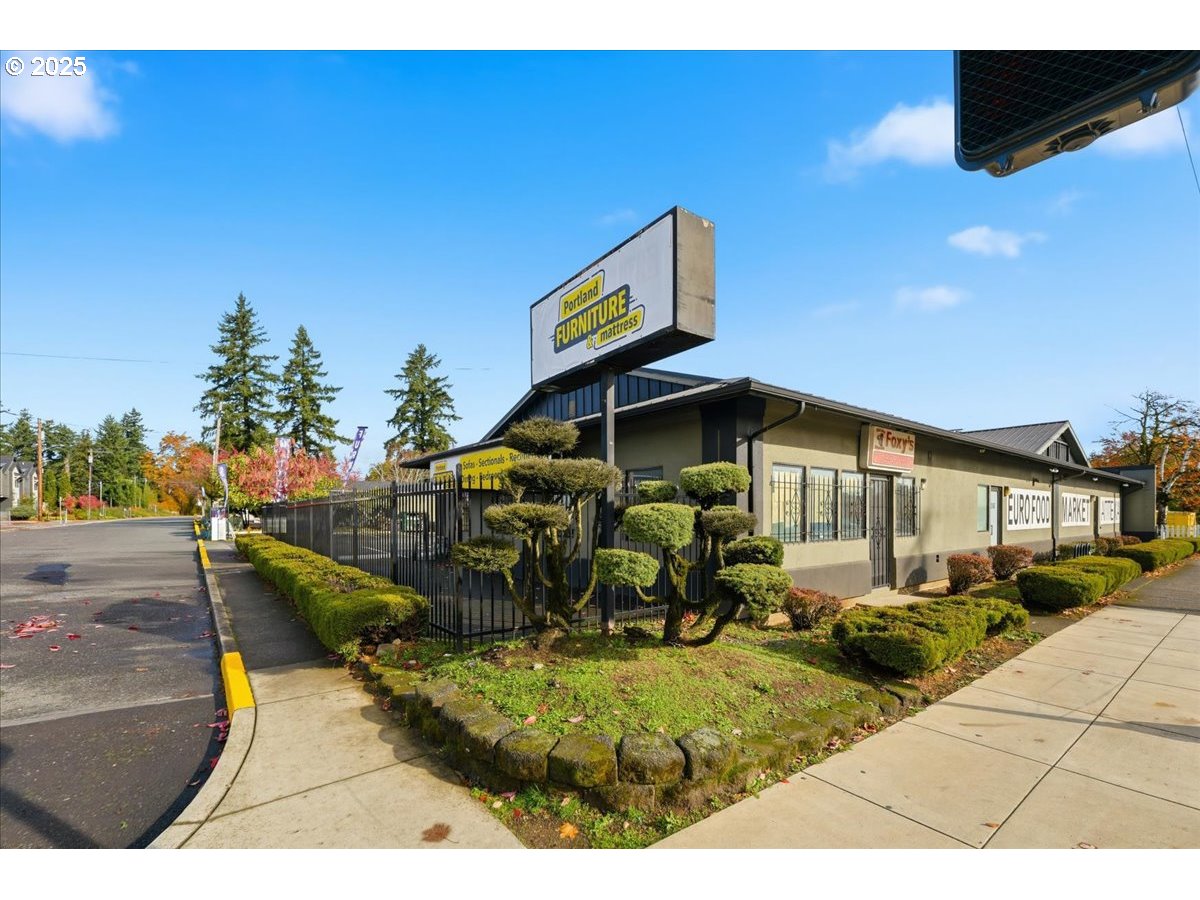 13511 SE DIVISION ST