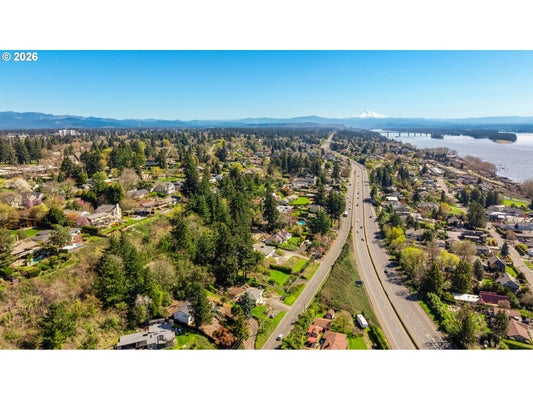 6108 E EVERGREEN BLVD, VANCOUVER, WA 98661 - Image b50eb8ffbfd35ff0989fb29765d3f8fe/3366043260