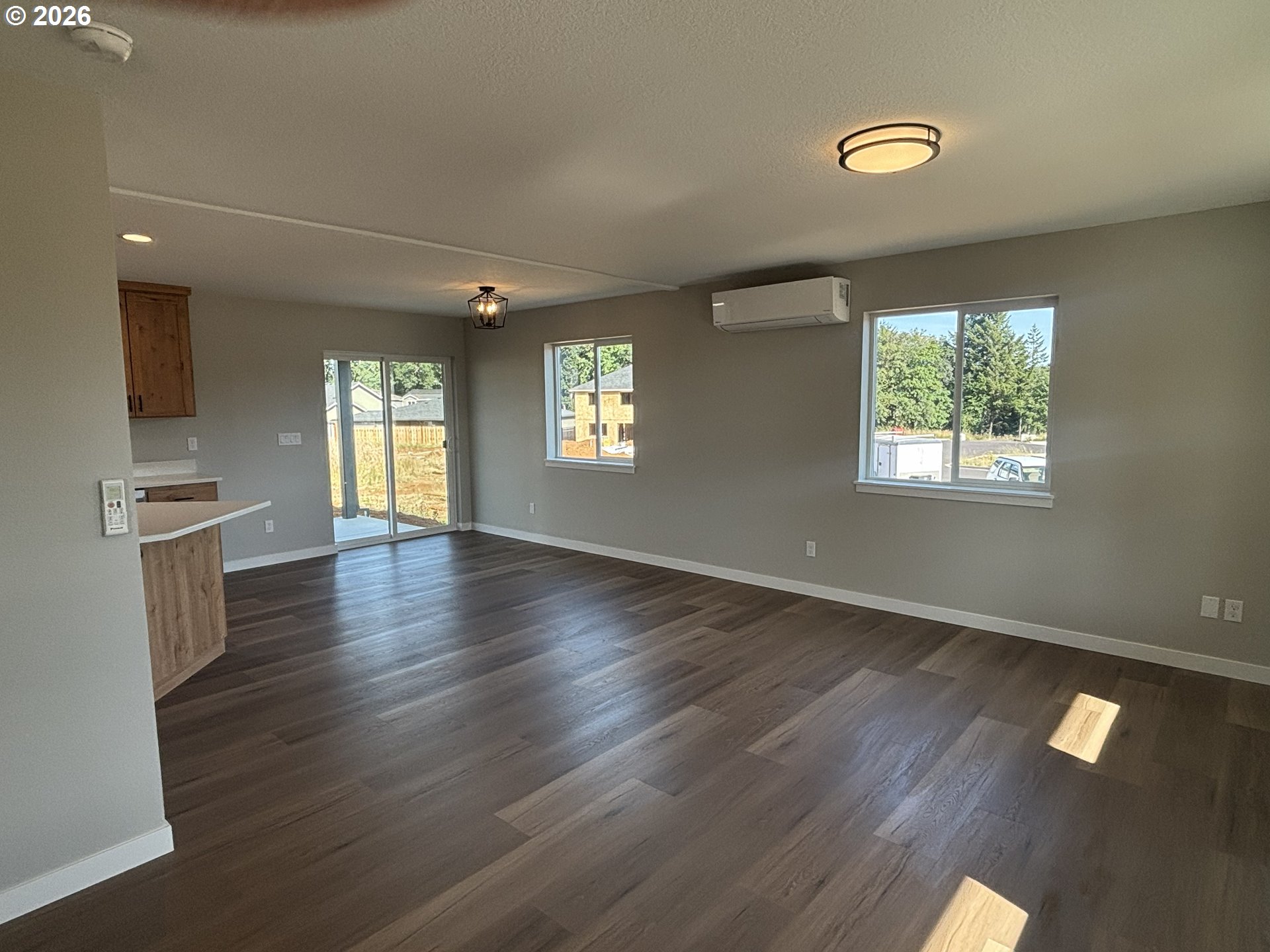 1001 NW KINDNESS CT
