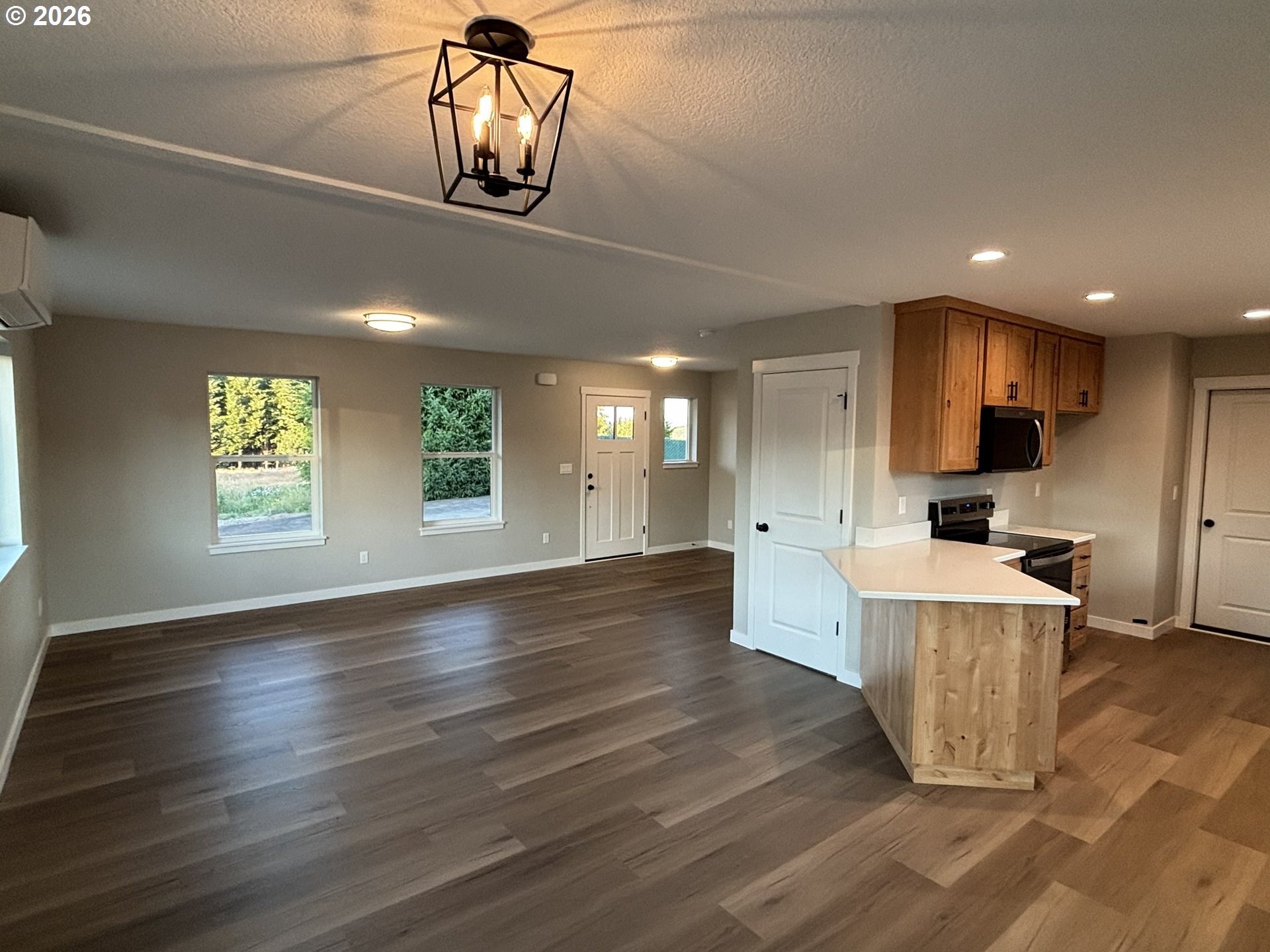 1001 NW KINDNESS CT