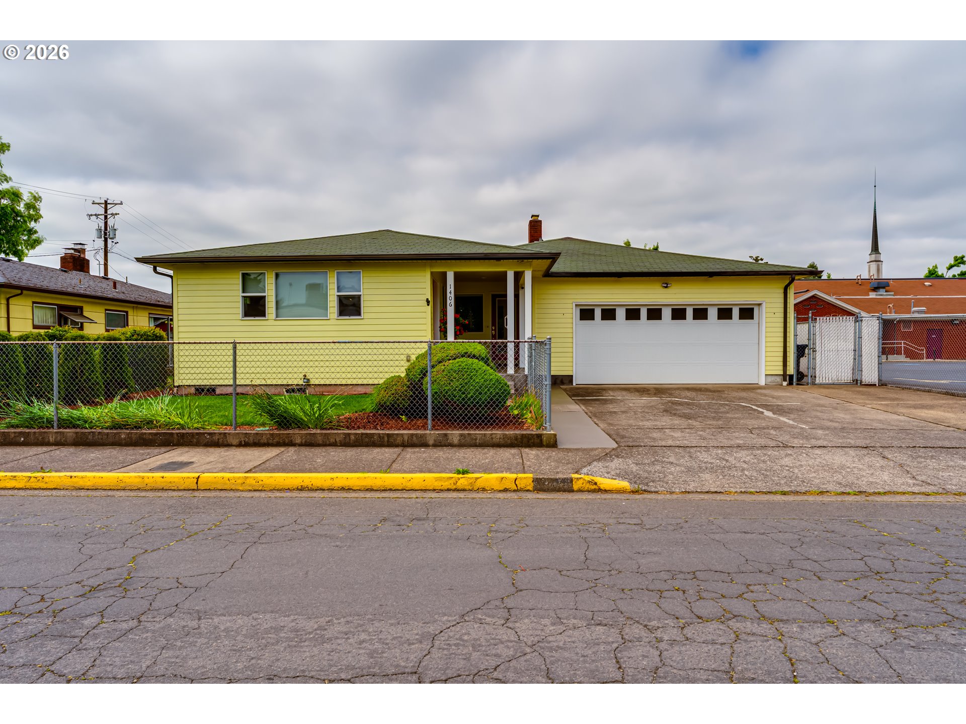 1406 CARTER LN