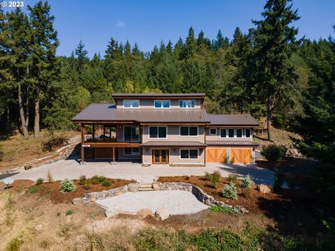 A home in Mt Hood Prkdl