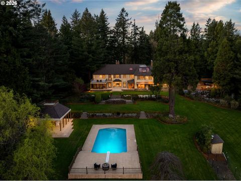 2732 SW Scholls Ferry RD Portland OR 97221