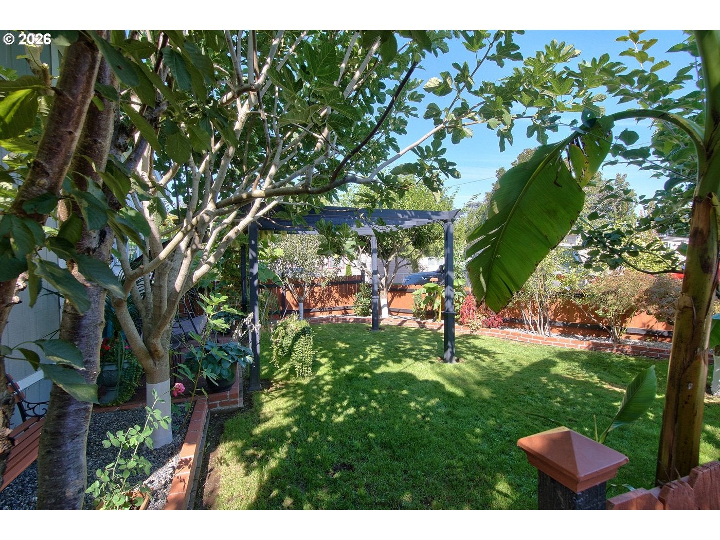 20140 NE SANDY BLVD 59