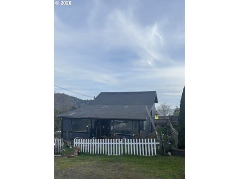 405 EVERGREEN AVE Garibaldi OR 97118