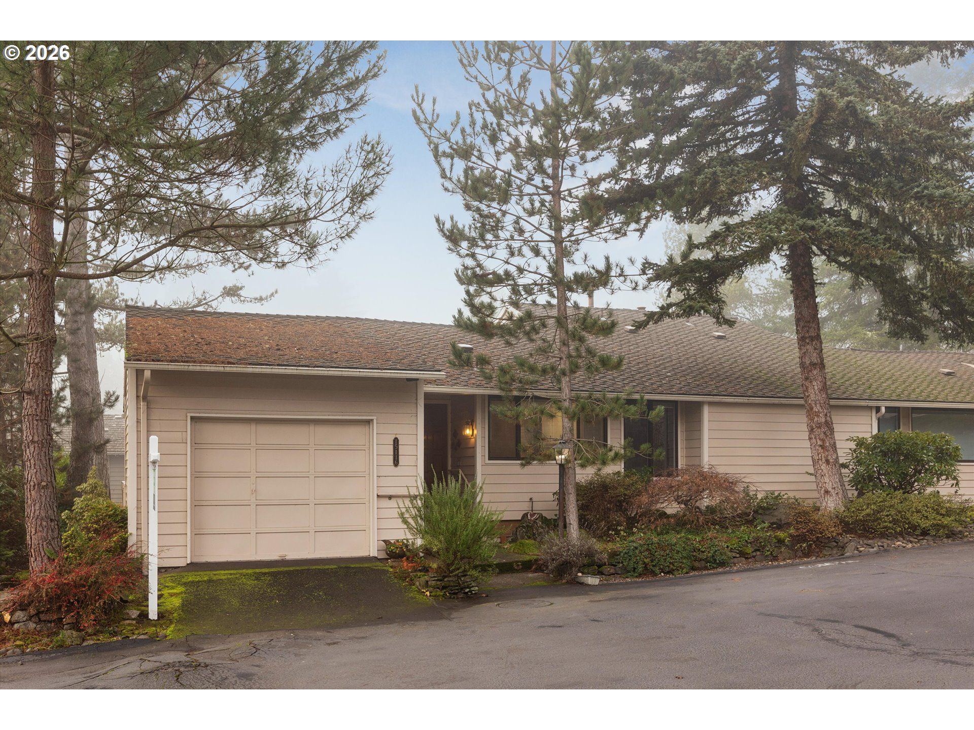 15116 SW TRILLIUM LN