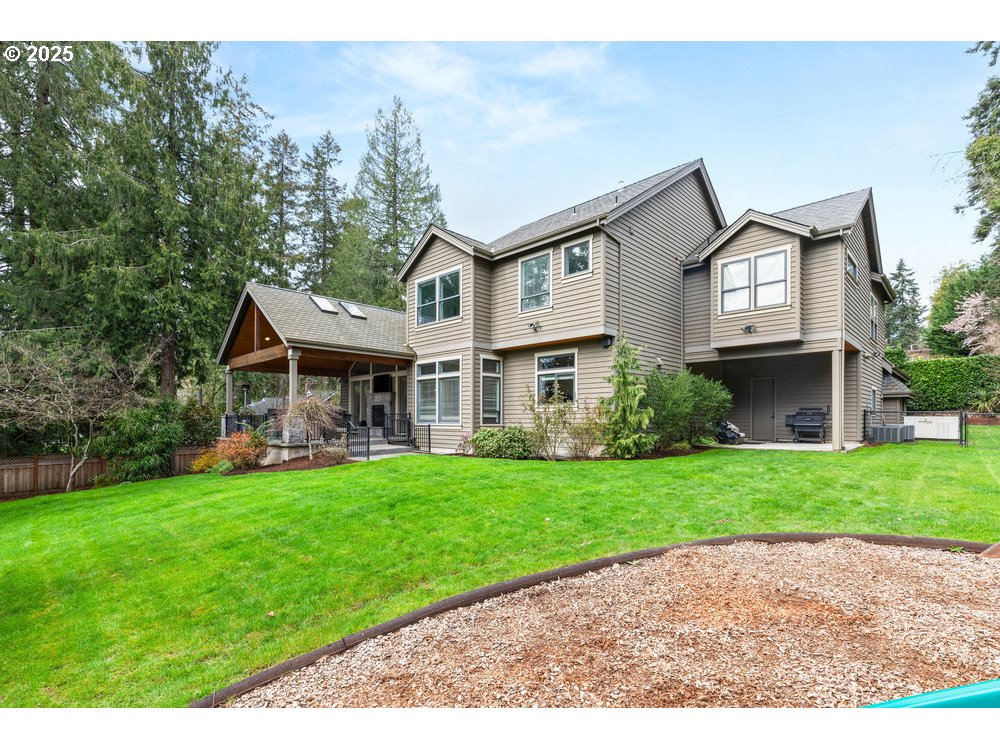 15948 TWIN FIR RD