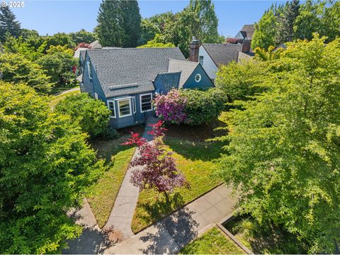 1906 SE 29TH AVE Portland OR 97214