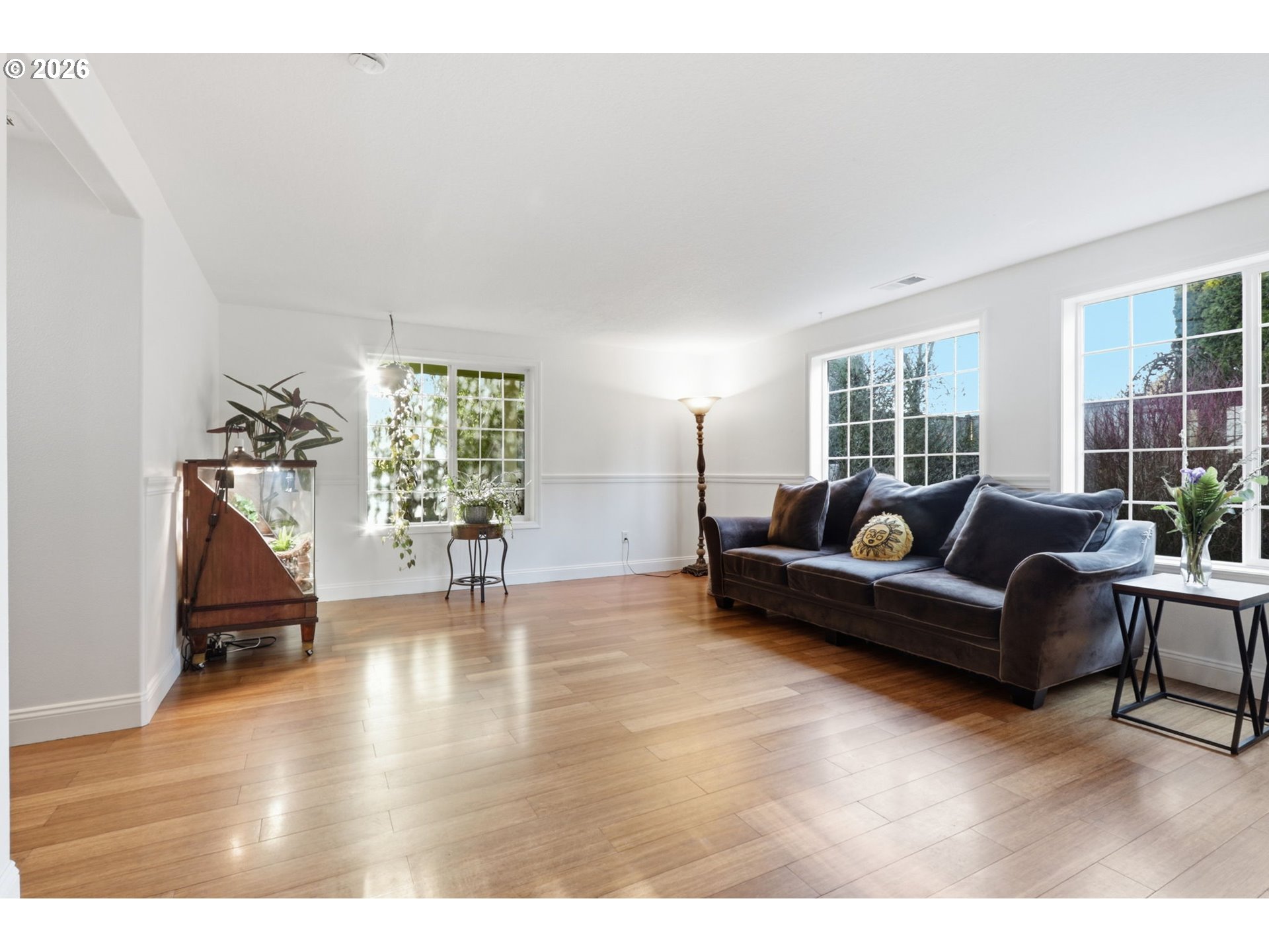 2215 NE GRANDHAVEN ST