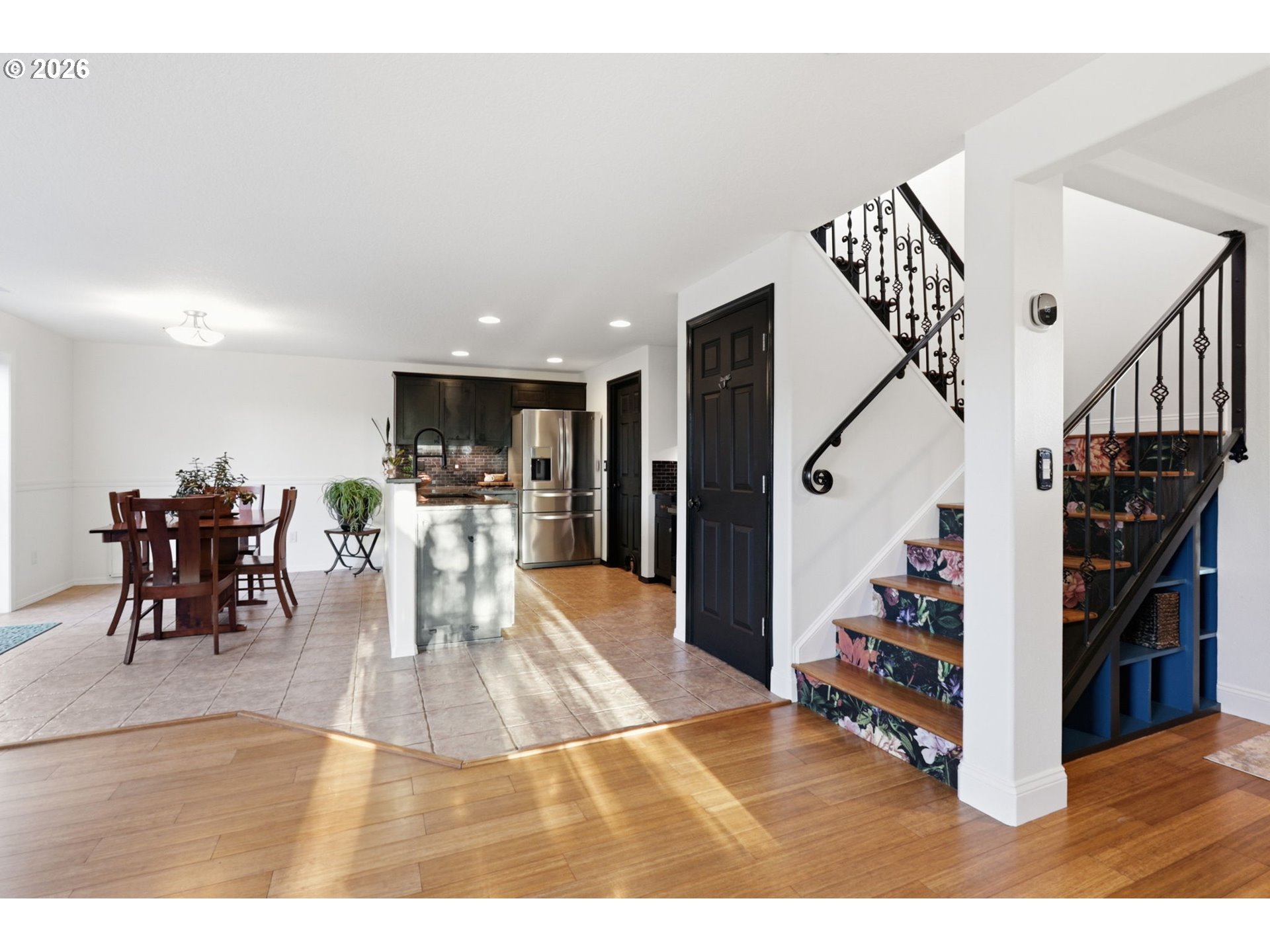 2215 NE GRANDHAVEN ST