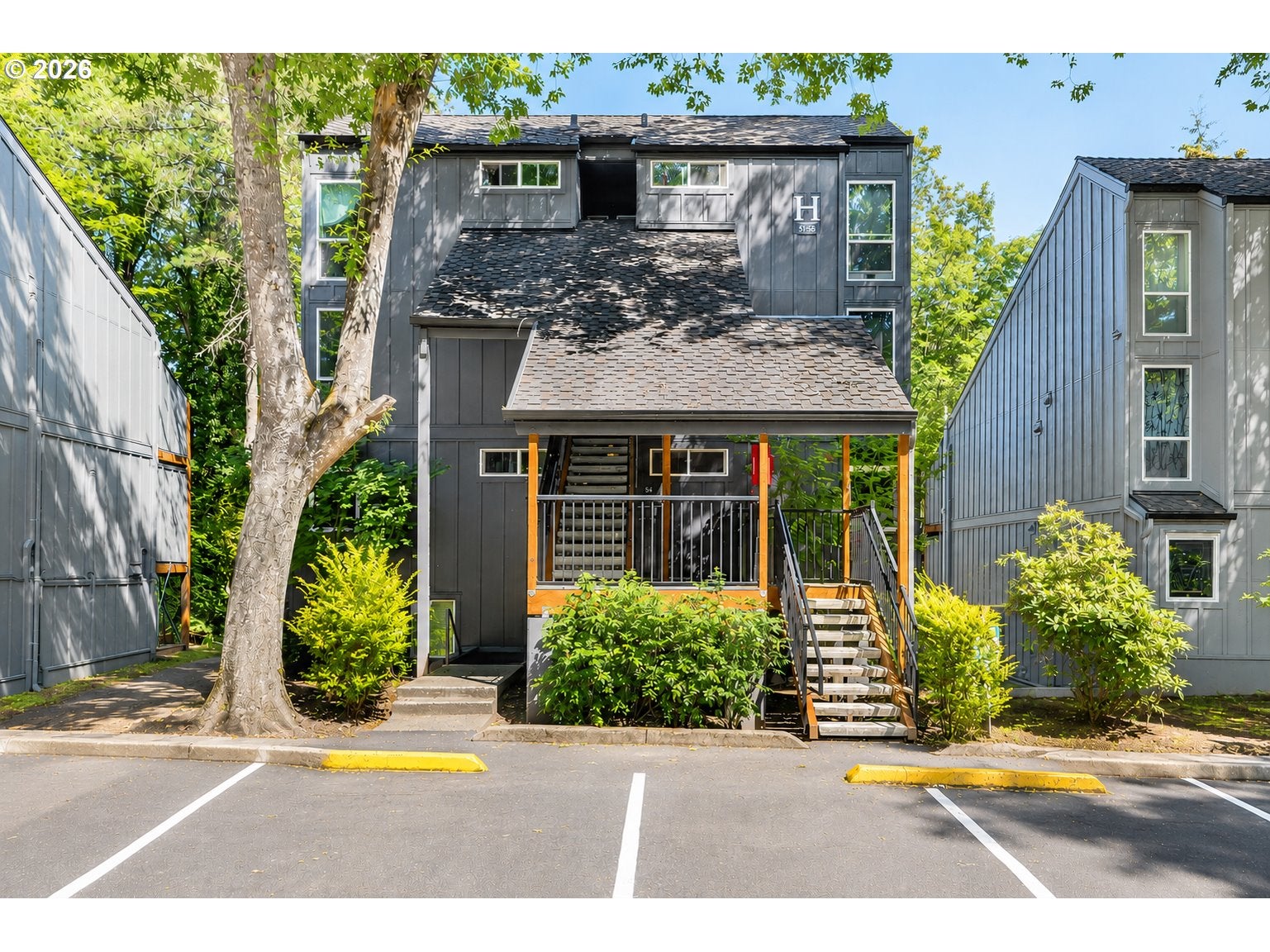 100 KERR PKWY 52