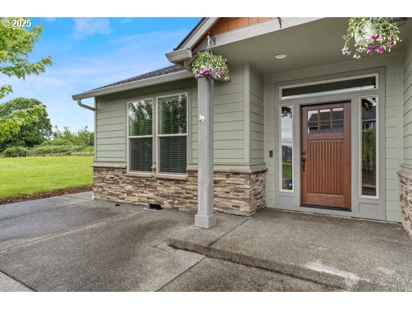 834 N 13TH PL