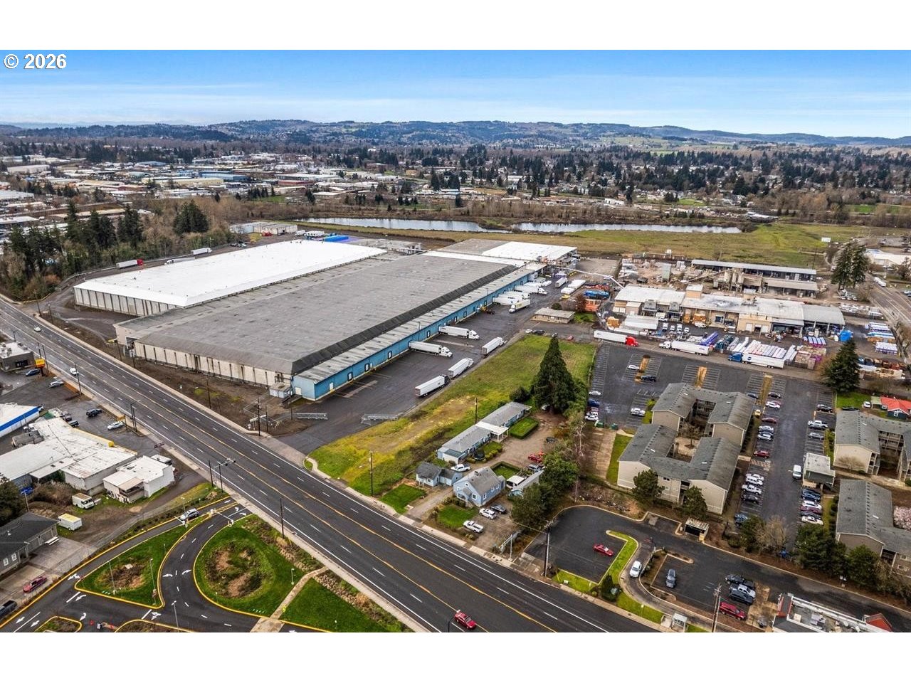 4125 4135 PORTLAND RD NE